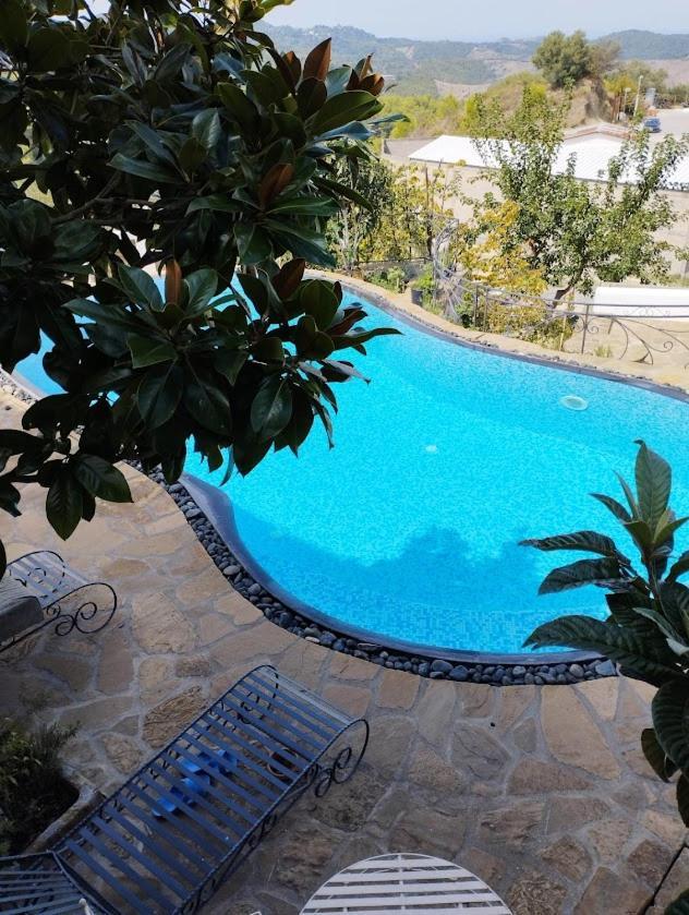 Turisalba Hotel Ishem Exterior foto